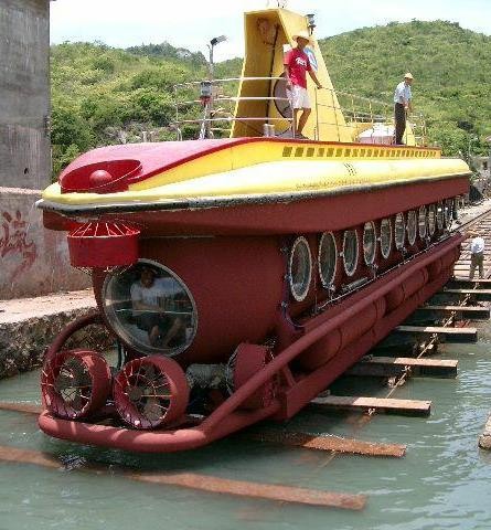 Series FS–Tourist Submarine with 26/48/52 Seats